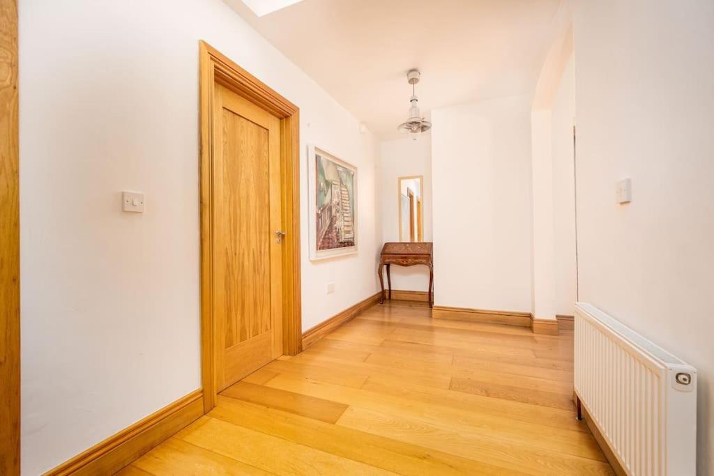 Villa The Moorings- Near The Sea Tramore Esterno foto