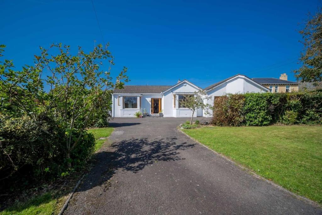 Villa The Moorings- Near The Sea Tramore Esterno foto